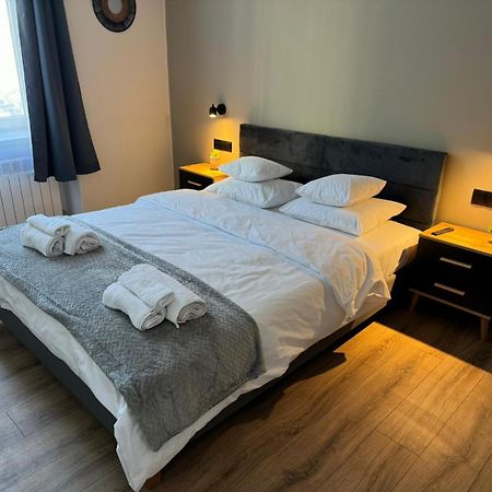 Lusia Apartment Jarosław Extérieur photo